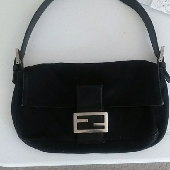 Fendi Handbags - Sale💯Auth FENDI bag.